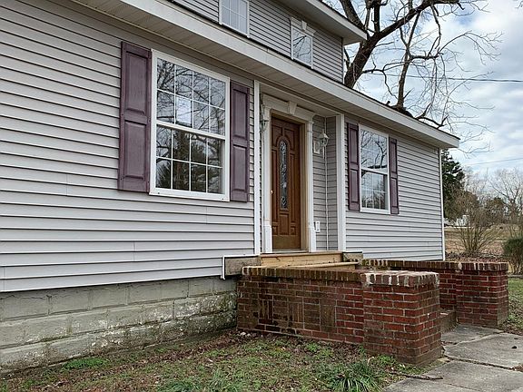 2nd image of 2435 Newcombtown Rd #1