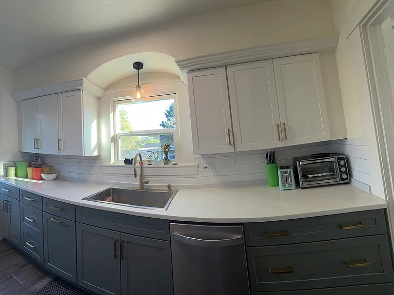 790 17th St NE — Photo 32