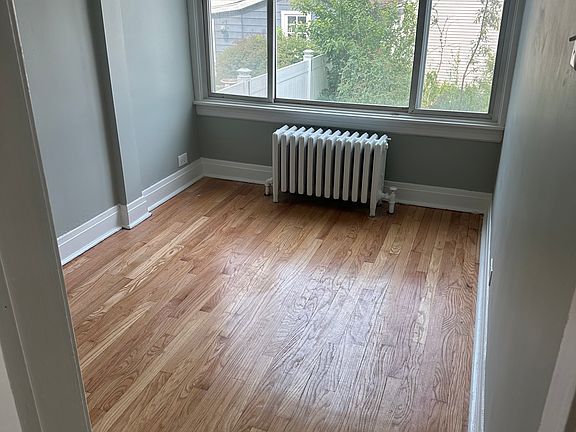 2nd image of 9148 S Laflin St #1