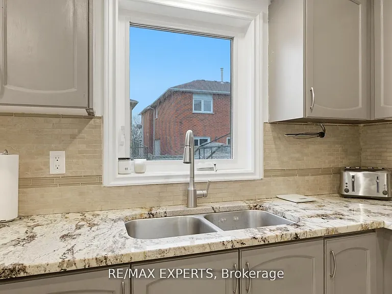 22 Wedgewood Pl — Photo 14