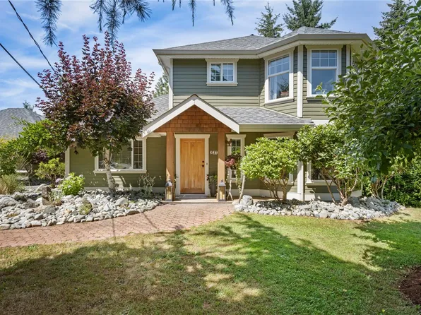 2071 Saras Way, Nanaimo, BC V9X 1K6