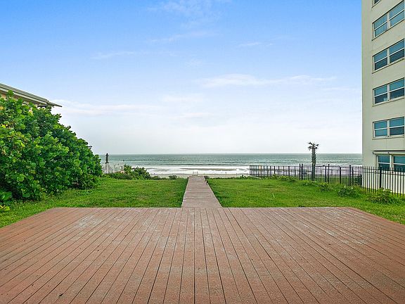 Get a sun tan or just watch the ocean from the back deck sitting on beach chairs. Your little ones can can play in the back yard while you enjoy the ocean views overlooking them.