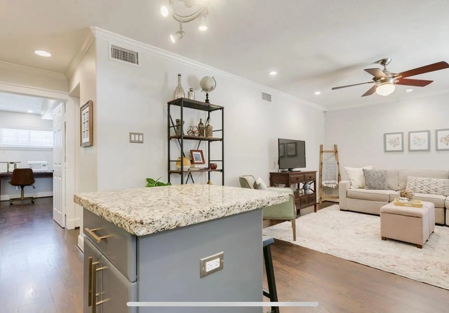 1 bed, 773 sqft, $1,650 — Photo 4