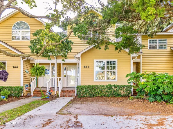 562 Anchor Way, Kure Beach, NC 28449