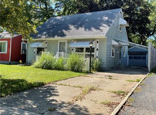 934 Nevin St, Akron, OH 44310