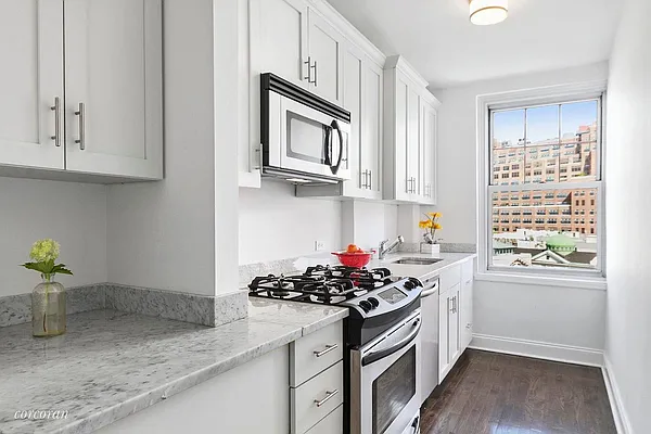 Sold by Corcoran | media 3