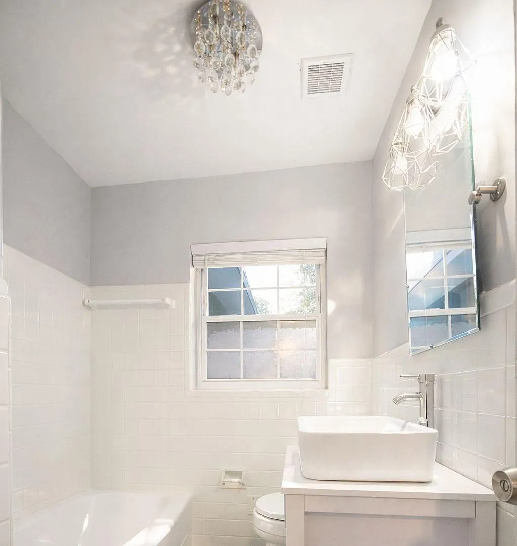 4 bed, 3.0 bath, 2300 sqft, $1,118 — Photo 2