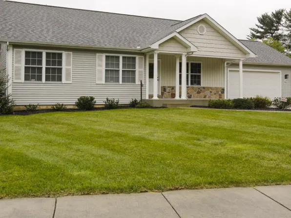 133 Beacon Ridge Dr, Battle Creek, MI 49017