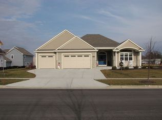 1314 Regees Rd, Mukwonago, WI 53149