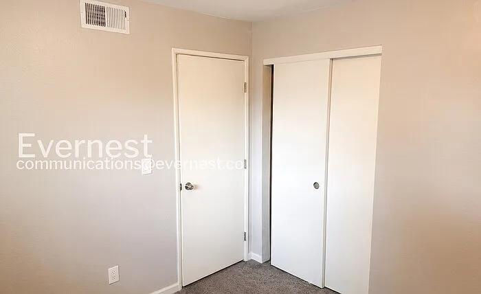 2333 E Camino St — Photo 16