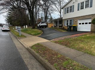 4909 Sideburn Rd, Fairfax, VA 22032