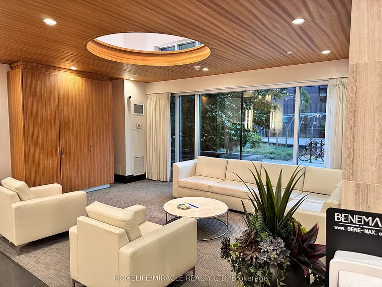 555 Wilson Ave #103 — Photo 5