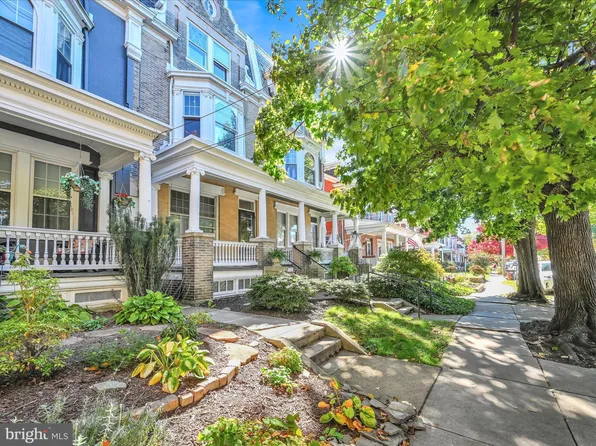345 College Ave, Lancaster, PA 17603