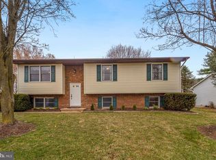2018 Red River Rd, Sykesville, MD 21784