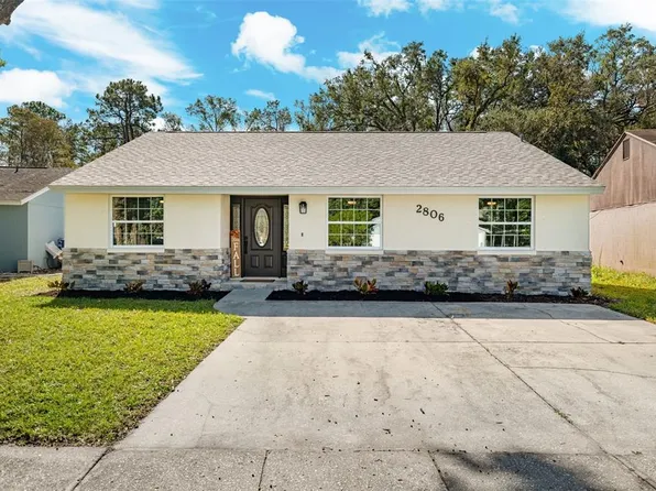 2806 Cedaridge Dr, Tampa, FL 33618