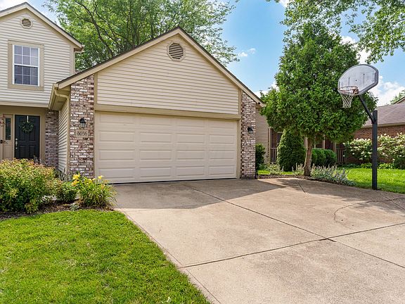 3rd image of 8036 Schoolside Dr