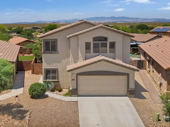 9068 S Whispering Pine Dr, Tucson, AZ 85756