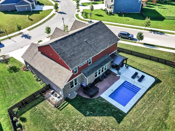 546 Ferndale Ln, Danville, IN 46122
