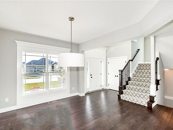 Dining area in the main level