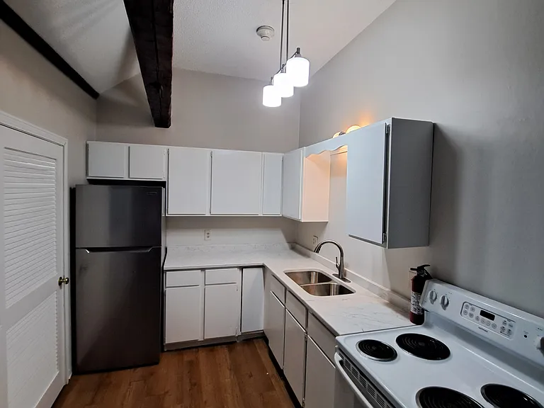 42 Market St #3 — Photo 13