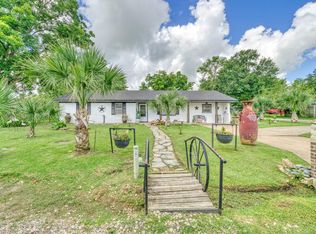 411 N Commerce St, Madisonville, TX 77864