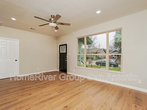 4th image of 639 Avant Ave