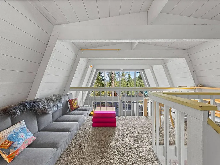12870 Hillside Dr — Photo 17