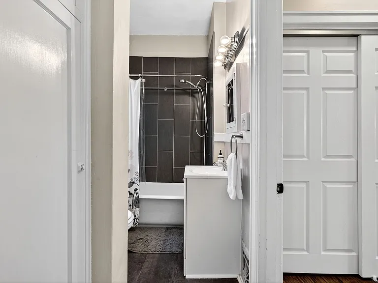 2230 Richert Pl — Photo 11