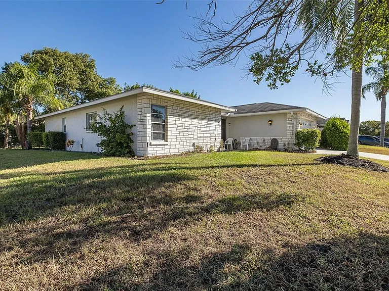 8015 San Fernando Dr — Photo 23
