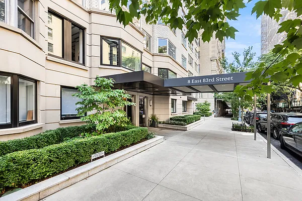 8 East 83rd Street #4B in Upper East Side, Manhattan
