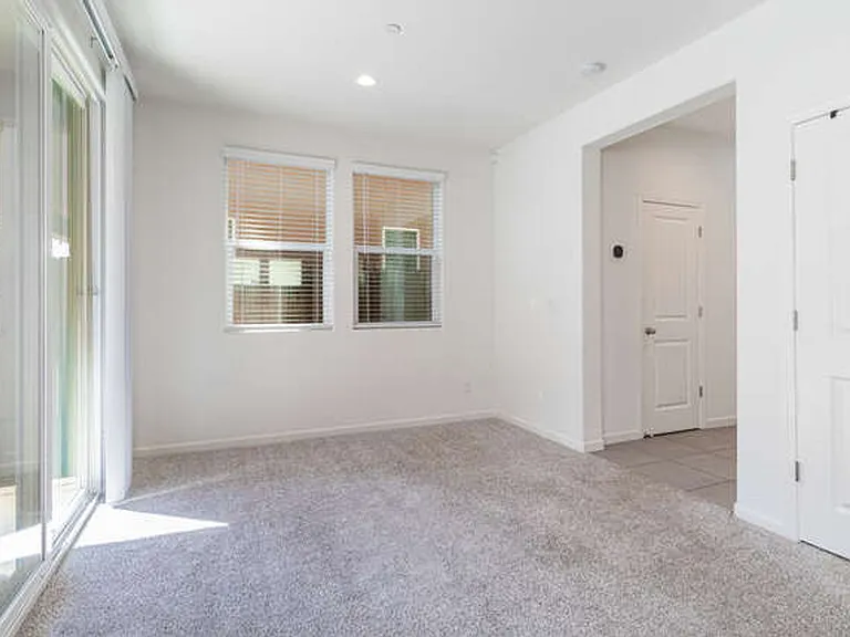 850 Winchell Way W — Photo 31