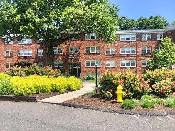 457-461 Whalley Ave, New Haven, CT