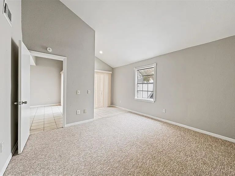 9809 Richmond Ave #E14 — Photo 8
