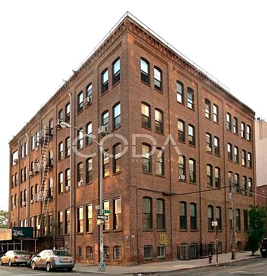Rented by Coda Real Estate NYC | media 11