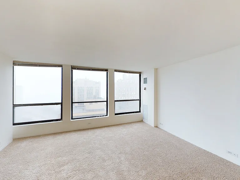 Dining/Living room
