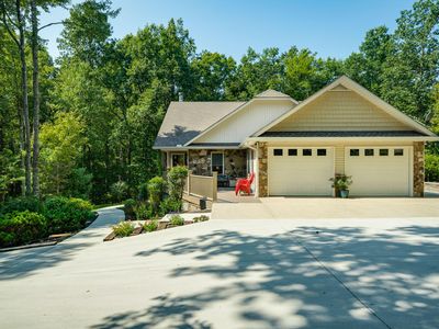 2442 Arrow Trl, Monterey, TN, 38574
