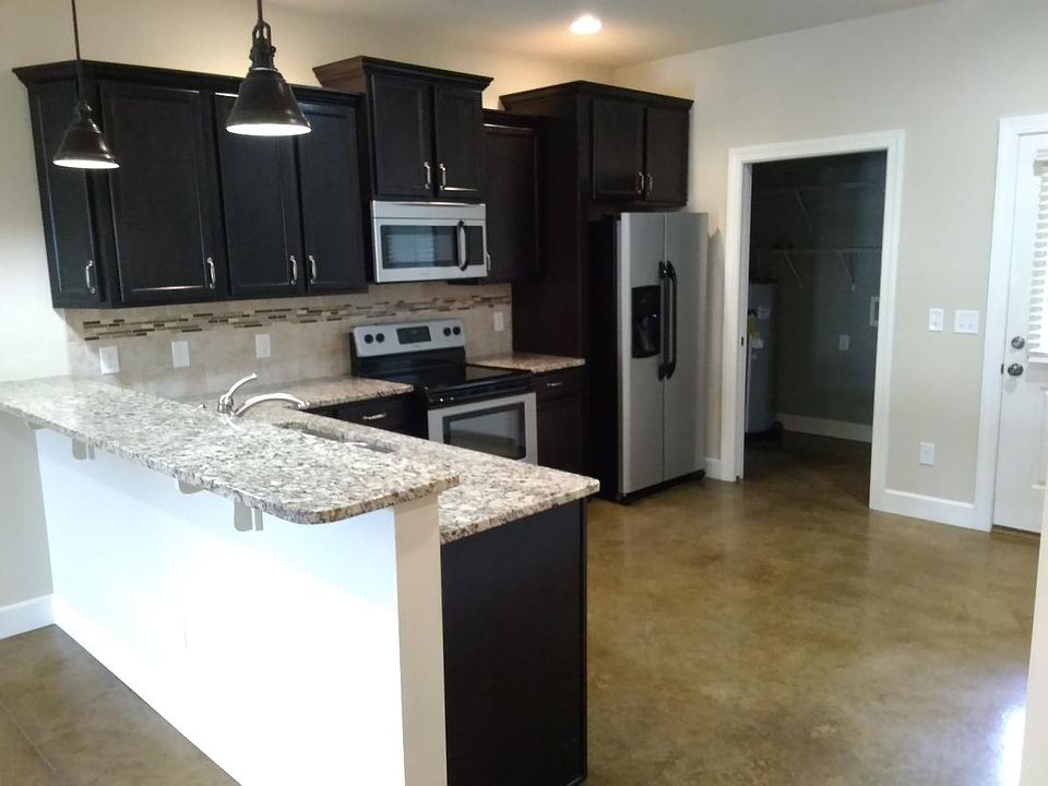 2nd image of 628 Cooper Sq