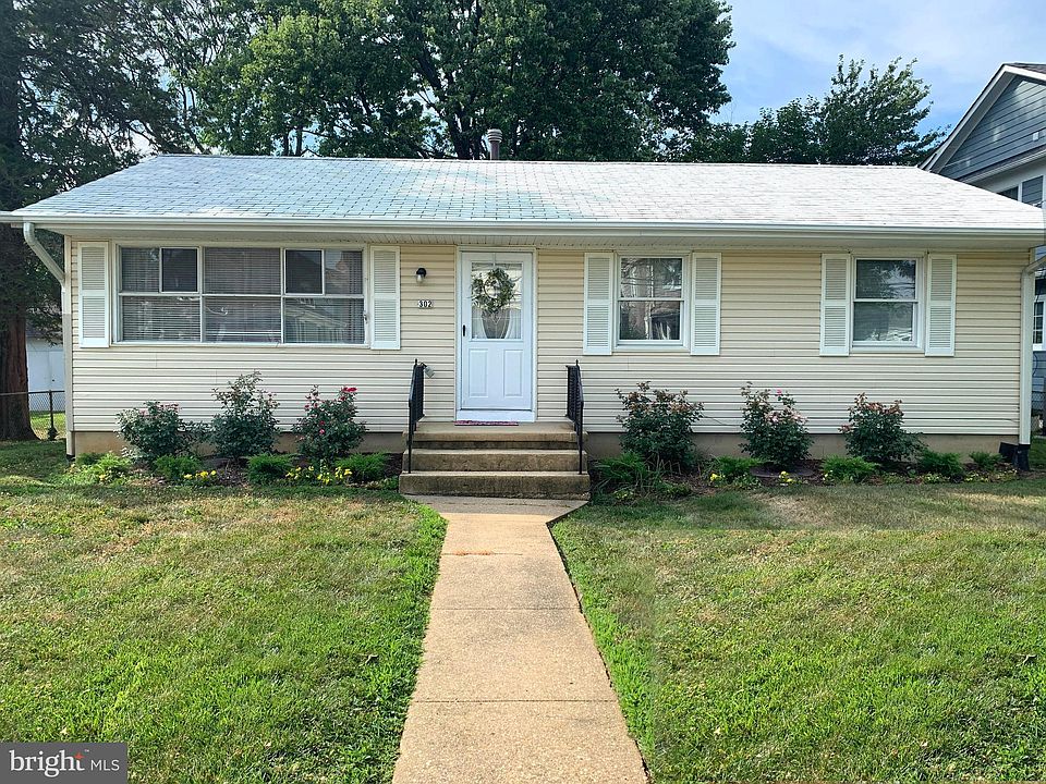 1st image of 302 Chesapeake Ave