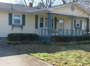 304 Stamey Valley Rd, Travelers Rest, SC 29690