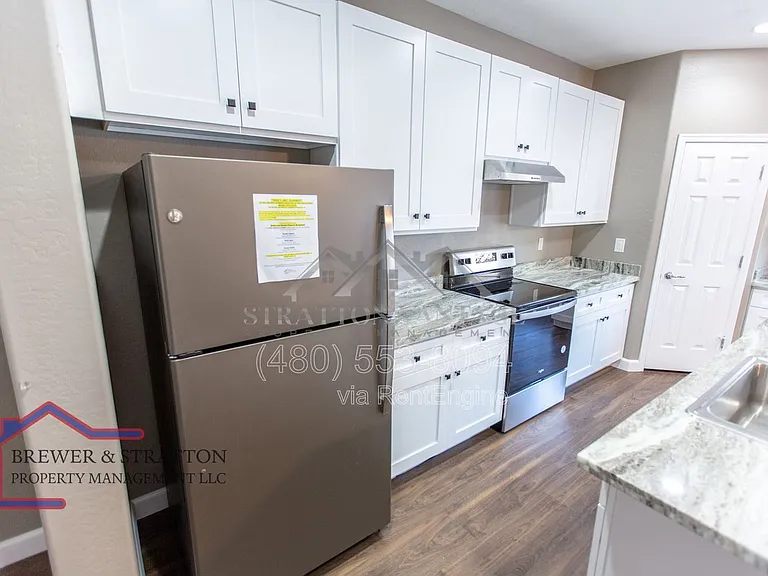5816 W Gwen St — Photo 14