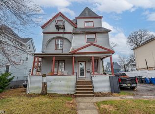 31 Chestnut St, East Orange, NJ