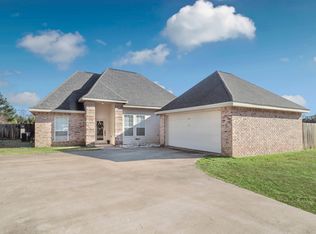 325 McConathy Rd, Anacoco, LA 71403