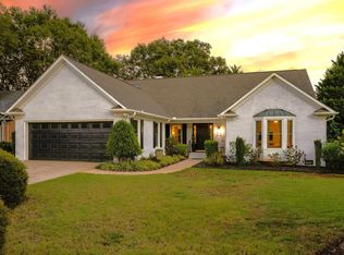 129 River Oaks Rd, Greer, SC 29650