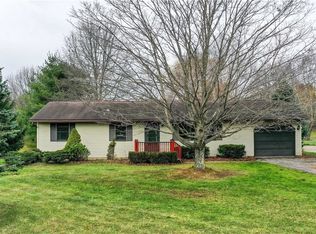 11789 Mills Rd, Garrettsville, OH 44231