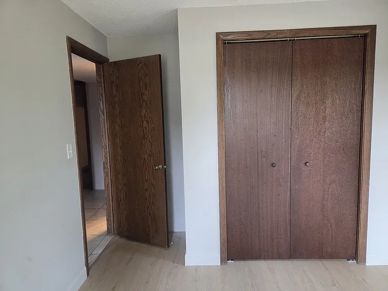 5800 W Old Shakopee Rd — Photo 8