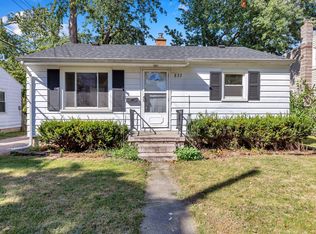837 Maplehill Ave, Lansing, MI 48910