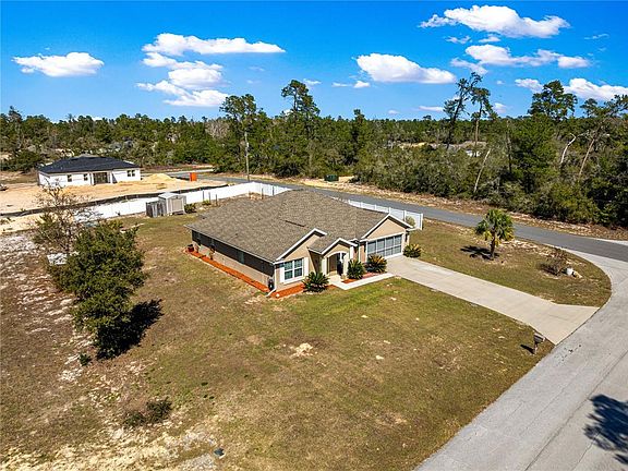 5th image of 2545 SW 175th Loop