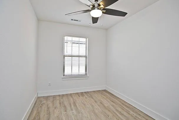 2727 Livingston Sq #1.1 — Photo 24