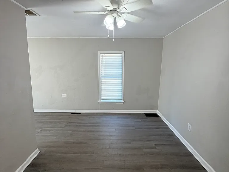 1304 Utah St — Photo 7