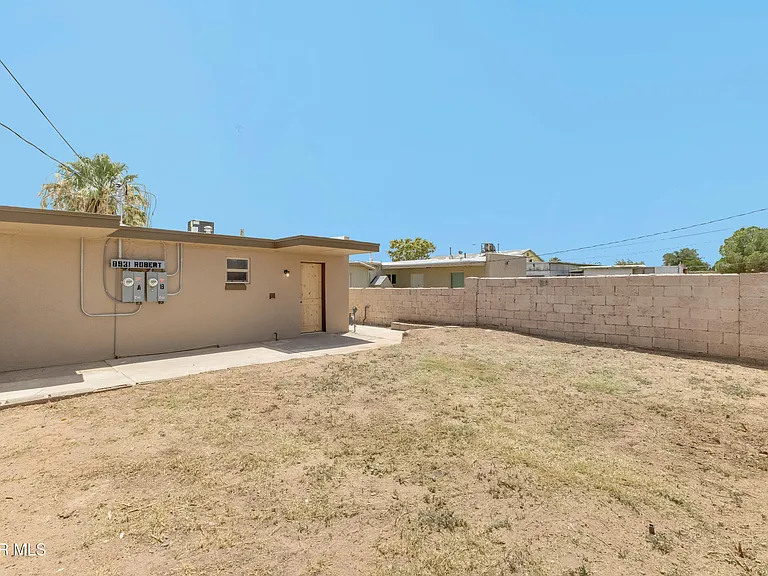 8931 Robert Dr #EL — Photo 21